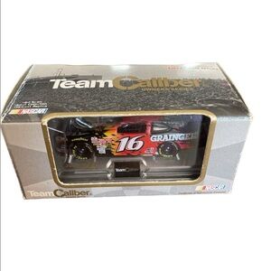 NWT 2003 Limited Edition Team Callber NASCAR Grainger 1:64 car Greg Biffle